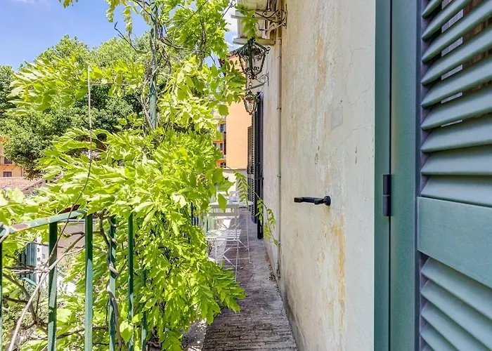 Vatican Amazing Terrace Overlooking St Peter * Roma