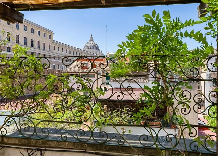 Vatican Amazing Terrace Overlooking St Peter Roma